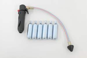 Mini <span class=keywords><strong>16</strong></span> <span class=keywords><strong>Gram</strong></span> <span class=keywords><strong>CO2</strong></span> kartuşları temizle AC sate s hattı drenaj tabancası temizleyici aracı ile esnek hortum HVAC tüp temizleme - Product Image 5