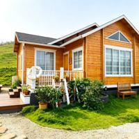 Villa préfabriquée en pin, deux chambres, cuisine complète, salle de bain, terrasse, cabane de vacances en bois pour complexe hôtelier, camping, maison d'hôtes