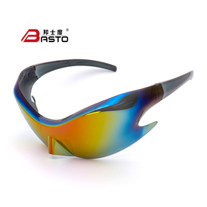 Gafas de Sol Unisex <span class=keywords><strong>con</strong></span> Diseño <span class=keywords><strong>Alien</strong></span>ígena, Divertidas y Modernas, Material de PC, Marco Negro, <span class=keywords><strong>Lentes</strong></span> Polarizadas de Espejo para Adultos, para Actividades al Aire Libre, Baile y Más - Product Image 4