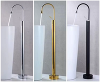 Robinet de baignoire autoportant moderne à poignée unique, jet de pluie, en laiton, robinet de remplissage d'eau, design à montage au sol, style élégant, garantie 3 ans