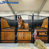 JHorse - Conception personnalisée - Écuries préfabriquées - Garde-corps pour boxes équestres - Écuries à vendre
