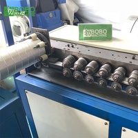 Machine de formage de conduits d'air flexibles en aluminium