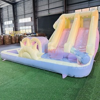 Château gonflable commercial pastel avec toboggan et piscine à vendre