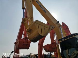Komatsu รถขุด220ใช้แล้วรถขุด pc220-8ดิน - Product Image 3
