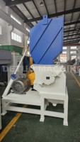 Broyeur à un seul arbre robuste pour le broyage du plastique, machine de broyage pour PE PET PC 380V 37kW