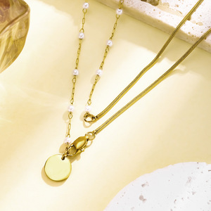 Collar de cadena de hueso de serpiente largo con perlas de doble capa chapado en oro de 18 quilates, con forma de Y y perlas de imitación con separación parcial, joyería. - Product Image 5