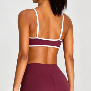 Nuovo Arrivo Reggiseno Sportivo Effetto Nudo in Nylon Spandex <span class=keywords><strong>con</strong></span> <span class=keywords><strong>Spalline</strong></span> <span class=keywords><strong>Sottili</strong></span> Traspirante Anti-shock per Palestra e Allenamento - Product Image 5