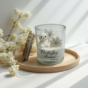 เทียนหอมรูปหมีน่ารักและดอกไม้ในภาชนะแก้วฝ้าทรงกลม สำหรับตกแต่งบ้าน - Product Image 1