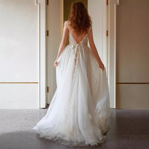 Forest Themed Petal Wedding Dress V Neck A Line Tulle Off White Floor Length Train Simple Princess Style 2026 New Design - Product Image 4