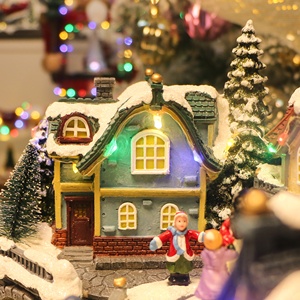 <span class=keywords><strong>Villaggio</strong></span> Natalizio con Luce LED e Trenino in Movimento, Artigianato in Resina, Ornamento per Albero di Natale per Decorazioni Festive - Product Image 2