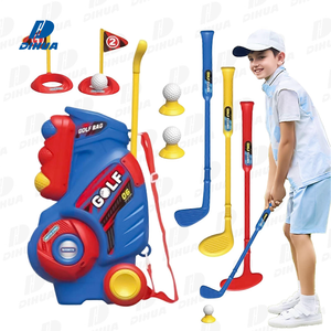 Ensemble de <span class=keywords><strong>club</strong></span> de golf portable pour enfants avec 3 clubs pour la pratique intérieure et extérieure de l'arrière-cour et le divertissement sportif familial et le cadeau de vacances - Product Image 1