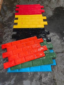 Tapis de marquage en béton PU à haute résistance pour la création de motifs de pavage extérieur - Product Image 6