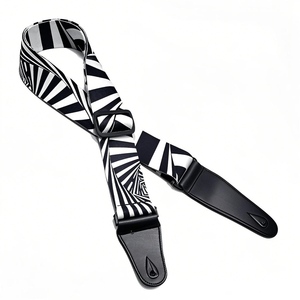 Correa de guitarra de moda en blanco y negro al por mayor correa de hombro para guitarra acústica eléctrica con bajo acolchado extra ancho logotipo personalizado - Product Image 6