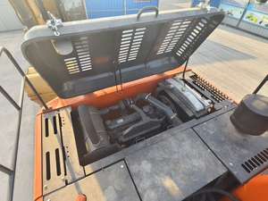 Excavadora Doosan DX225LCA usada en excelentes condiciones, máquina oruga duradera para canteras, minería y desarrollo de infraestructura - Product Image 5