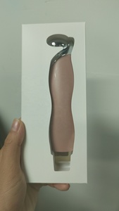 2026年新作 ダブルヘッドメタルフェイシャルローラー スキンスクラバーツール 黒ずみ除去&アイスローラー 洗顔ブラシ フェイスマッサージャー - Product Image 6