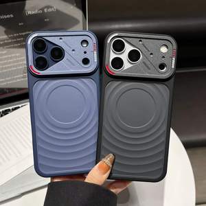 Coque Premium Luxe 3D Ondulations d'Eau Magnétique en TPU PC pour <span class=keywords><strong>iPhone</strong></span> 17 Pro, compatible avec les coques <span class=keywords><strong>iPhone</strong></span> 15, 16, 18 Pro Max - Product Image 3