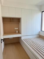 Lit de rangement Tatami démontable à plat avec séparateurs intérieurs réglables pour chambre d'hôtel ou de gîte à l'étranger