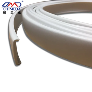 <span class=keywords><strong>Bande</strong></span> <span class=keywords><strong>de</strong></span> bordure souple en forme <span class=keywords><strong>de</strong></span> U Fabriquée en usine <span class=keywords><strong>Bande</strong></span> <span class=keywords><strong>de</strong></span> bordure souple autocollante en PVC pour la fermeture des bords - Product Image 3