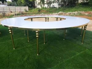 Lussuoso tavolo in vetro <span class=keywords><strong>a</strong></span> forma di S con gambe in oro è perfetto per eventi di nozze eleganti ed eleganti - Product Image 4