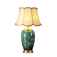 Lampe en céramique moderne avec base en laiton Table de luxe faite à la main en porcelaine lumière chambre chevet tissu abat-jour décor éclairage