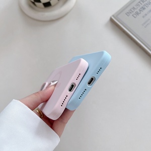 Funda de teléfono magnética fuerte de silicona líquida de alta calidad funda de <span class=keywords><strong>cargador</strong></span> <span class=keywords><strong>inalámbrico</strong></span> para <span class=keywords><strong>iPhone</strong></span> 16 Pro Max 17 Pro 1514 13 12 - Product Image 4