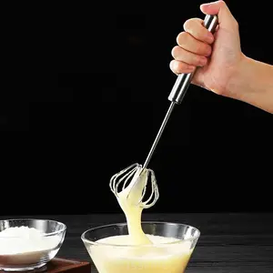 हाथ दबाव अर्द्ध स्वचालित अंडे का डिब्बा स्टेनलेस स्टील के रसोई के सामान उपकरण स्वयं मोड़ बर्तन Whisk मैनुअल मिक्सर