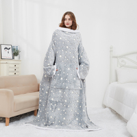 Couverture TV surdimensionnée Sherpa épaisse de Style coréen confortable avec motif d'impression à manches longues couverture portable personnalisée pour adultes homme femme