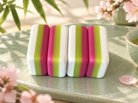 Panda Bloom Line Set Mahjong Mewah Modern Amerika 160 Ubin Akrilik dengan Rak dan Penggeser, Permainan Keluarga Portabel, Hadiah untuk Malam Bermain