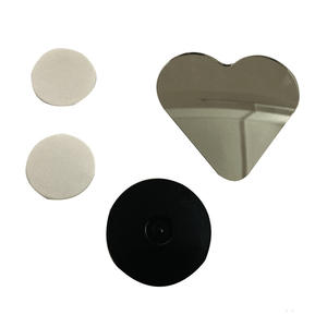 Espejo Retrovisor Auxiliar Universal Transfronterizo Nuevo HD con Forma de Corazón y Vista Amplia, Espejo Pequeño sin Bordes para Reversa de Coche - Product Image 1