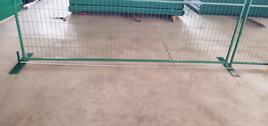 Clôture <span class=keywords><strong>de</strong></span> contrôle des foules temporaire en acier métallique Clôture <span class=keywords><strong>de</strong></span> <span class=keywords><strong>piscine</strong></span> temporaire galvanisée - Product Image 4