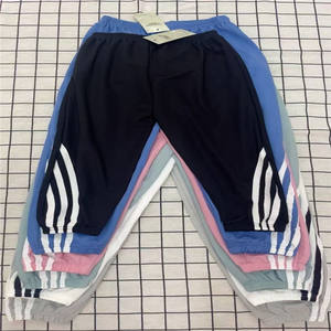 Fabrika <span class=keywords><strong>Overstock</strong></span> çeşitli pamuk yaz çocuk giyim gümrükleme satış bebek üstleri etekler pantolon kızlar yaşlı çocuklar için yeni ucuz - Product Image 2