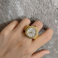 Montre à doigt vintage punk rétro, bracelet élastique, cadran numérique, quartz, argent, géométrique, mini montre à doigt pour hommes et femmes