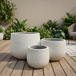 Juego de 3 Macetas Modernas de Concreto para Jardín, Diseño Minimalista con Acabado Gris Moteado para Plantas y Vegetación - Product Image 3