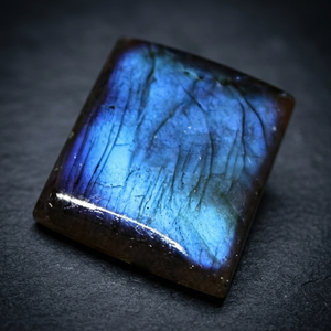 Lot en gros de cabochons coussin en labradorite bleue naturelle, pierres précieuses certifiées par un tiers, Gopika Exports pour la fabrication de bijoux - Product Image 4