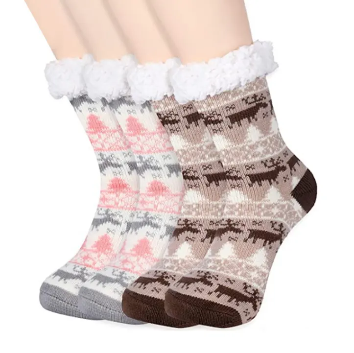 Wholesale Custom Bulk Anti Slip Indoor Socken Warm Cute Thermal Gift Winter Fuzzy Christmas Socks Woman