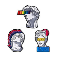 Broches amusantes LGBT arc-en-ciel en émail souple, badges de revers, portrait classique grec, art abstrait, personnages, statue, visage