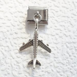 Pulsera Colgante Serie Aviones Italianos Bohemio de Acero Inoxidable y Titanio con Diamantes - Nuevo Modelo de Cadena Personalizable - Product Image 4