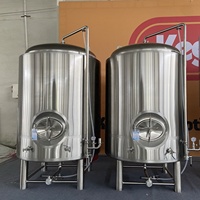 Cuve de brassage en acier inoxydable de 500 L avec chemise de refroidissement alvéolée et pierre de carbonatation pour micro-brasserie et brasserie artisanale