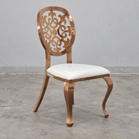 Chaise de banquet en acier inoxydable bronze avec dossier sculpté floral et siège en cuir PU