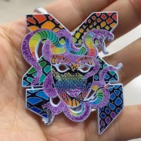 Özelleştirilmiş Metal Büyük Boy Rozet Özel Yumuşak Mineli Kulüp Logosu Rozeti Yaka İğnesi Promosyon Sanatı Koleksiyonluk
