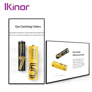 Màn hình LCD quảng cáo siêu mỏng, viền hẹp, gắn tường 32 inch, dùng làm bảng menu hiển thị cho cửa hàng - Product Image 3