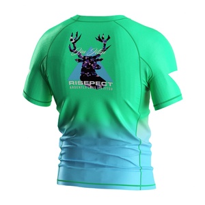 เสื้อรัดกล้ามเนื้อลายกวางไล่เฉดสี - เสื้อคอมเพรสชั่นสำหรับผู้ชายสำหรับกีฬา MMA, มวยปล้ำ, ยิวยิตสู และอื่นๆ - Product Image 2