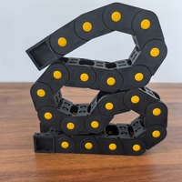 Chaîne de guidage de câbles en nylon robotique Yodel Reverse Bend Cadena Porta Cable De s Shape 55*150 pour l'industrie de la transmission robotique