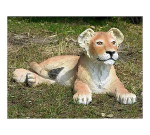 Statua a grandezza naturale di simulazione animale cucciolo di leone sdraiato moderna decorazione esterna in fibra di vetro statua scultura - Product Image 2