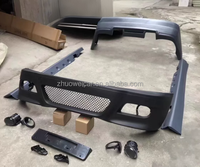 Pièces d'accessoires automobiles pour Série 3 E46 : Jupes latérales et pare-chocs pour kit carrosserie E46, kit de conversion style M3, pièces auto