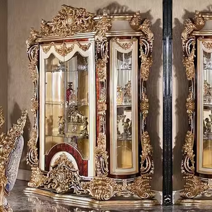 Gabinete de vino de madera para sala de estar antigua europea Gabinete de vidrio dorado tallado a mano de lujo - Product Image 3