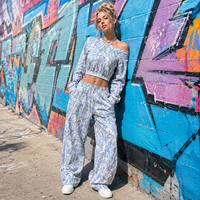 Ensemble décontracté 2 pièces streetwear pour femme : crop top imprimé à épaules dénudées et pantalon large taille haute à cordon de serrage 100% coton