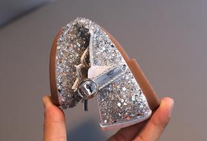 2023 nuove scarpe basse per bambini capodanno rosso bambini PU scarpe brillanti vestono la scuola delle ragazze - Product Image 4