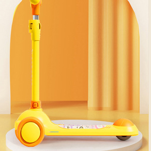 Patinete infantil rosa, altura ajustable, ligero, para niños de 2 a 6 años, juguete para montar al aire libre - Product Image 2