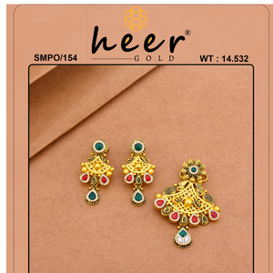 Ensemble de pendentifs et boucles d'oreilles dorés de créateur, style ethnique traditionnel, avec pierres rouges et vertes, pour tenue de mariée festive, ensemble raffiné classique - Product Image 2